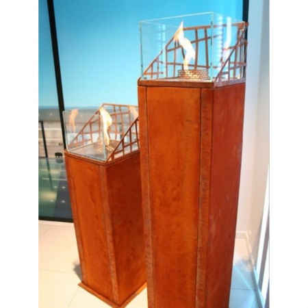 Механический напольный биокамин Decoflame Dubai Square Механический напольный биокамин Decoflame Dubai Square по цене 155 000 руб.